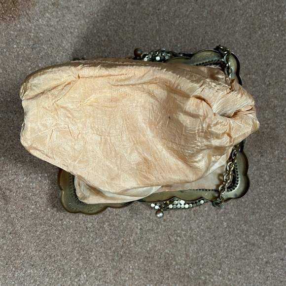 Very vintage gold Whiting & Davis small cocktail mesh bag with chain strap - Picture 15 of 16